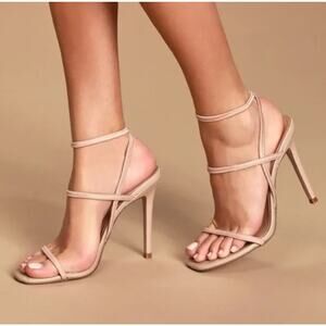 Steve Madden "Nectur" Strappy Heels Size 8.5